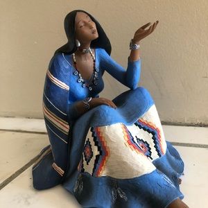Beautiful Native American decorative figurine